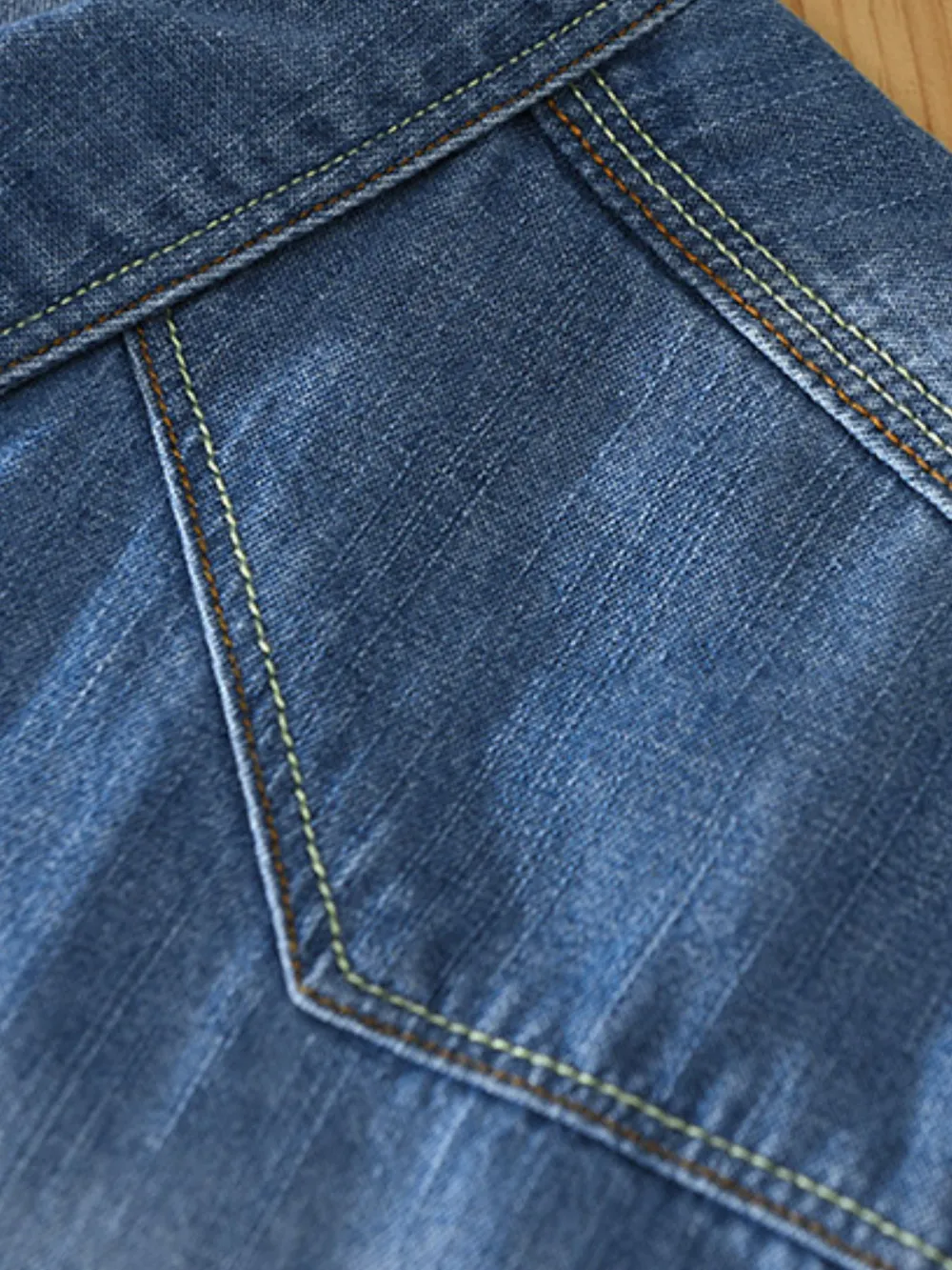 Men's Plus Size Button Up Long Sleeve Denim Shirt, image 3
