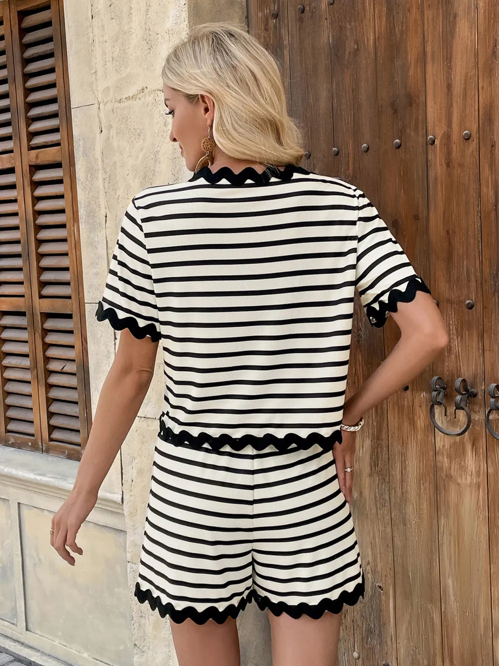Tied Front Striped Top and Shorts Set, image 5
