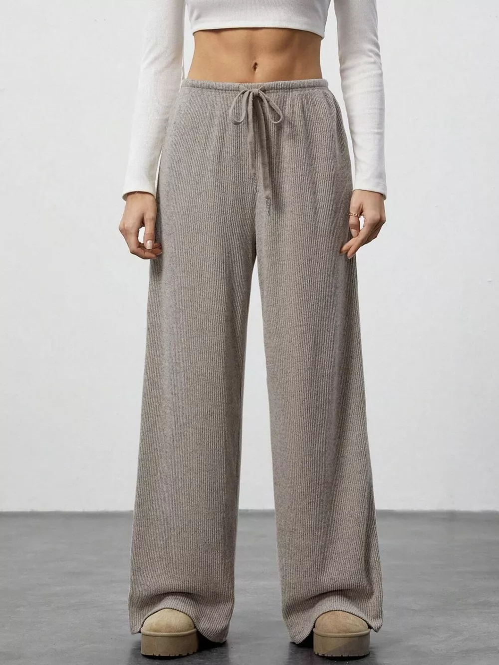 Relaxed Fit Drawstring Pants, image 13