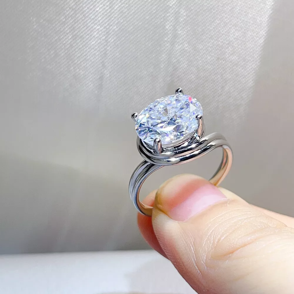 5 Carat 925 Sterling Silver Moissanite Ring, image 3