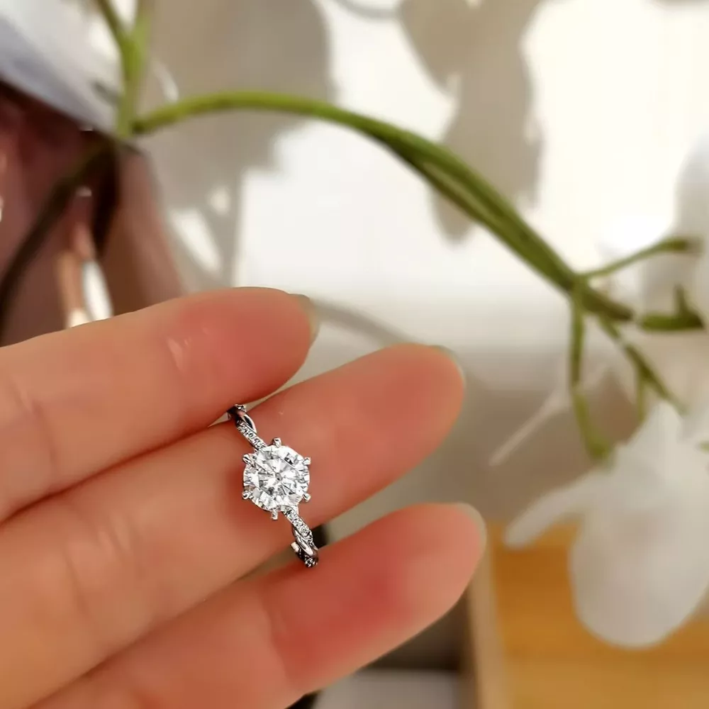 1 Carat 925 Sterling Silver Moissanite Ring, image 3