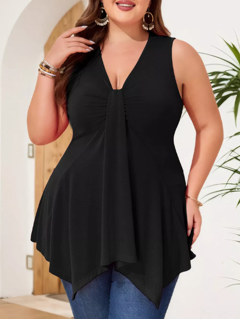 Plus Size V-Neck Ruched Flowy Tank, image 2