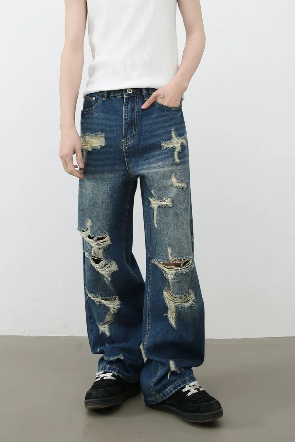 Men's Distressed Jeans with Pockets