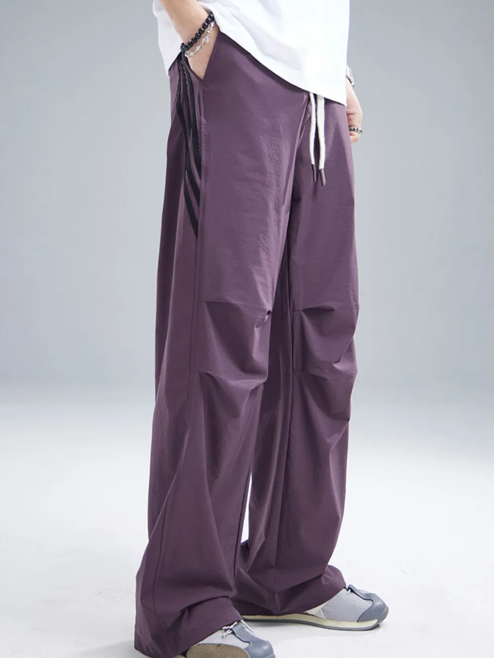 Men's Drawstring Ruched Pants with Side Stripes, image 9