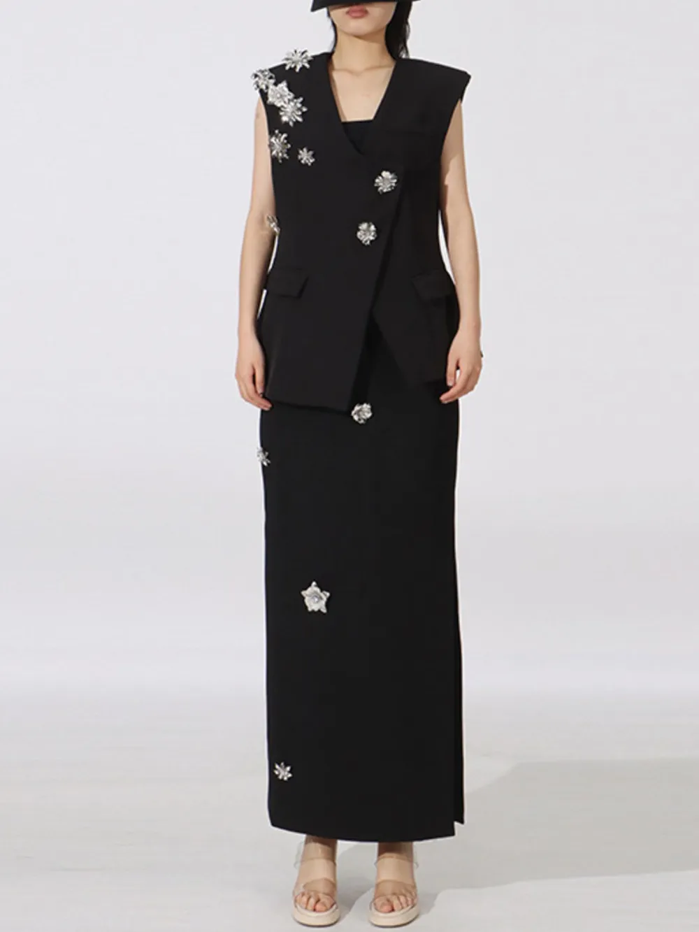 Flower Sleeveless Vest and Skirt Set, image 2