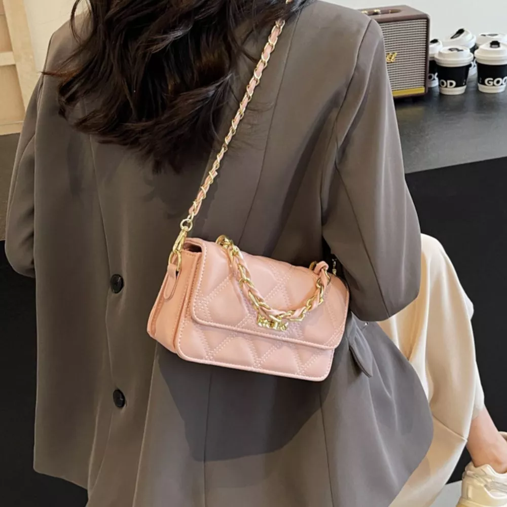 Quilted Chain Strap Crossbody Bag, image 4
