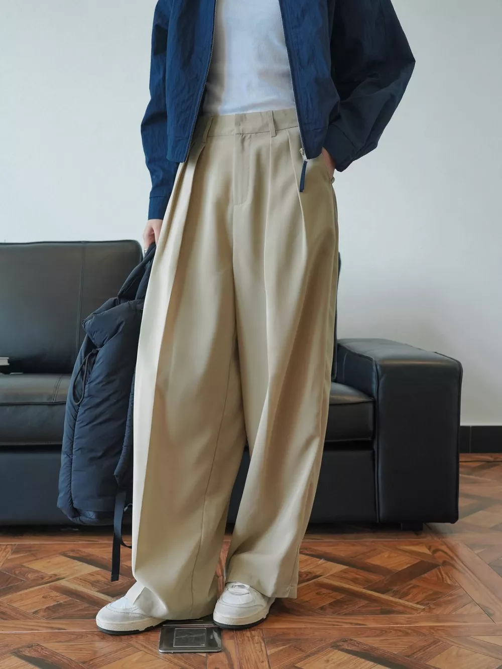 High-Waisted Pleated Wide-Leg Pants, image 22