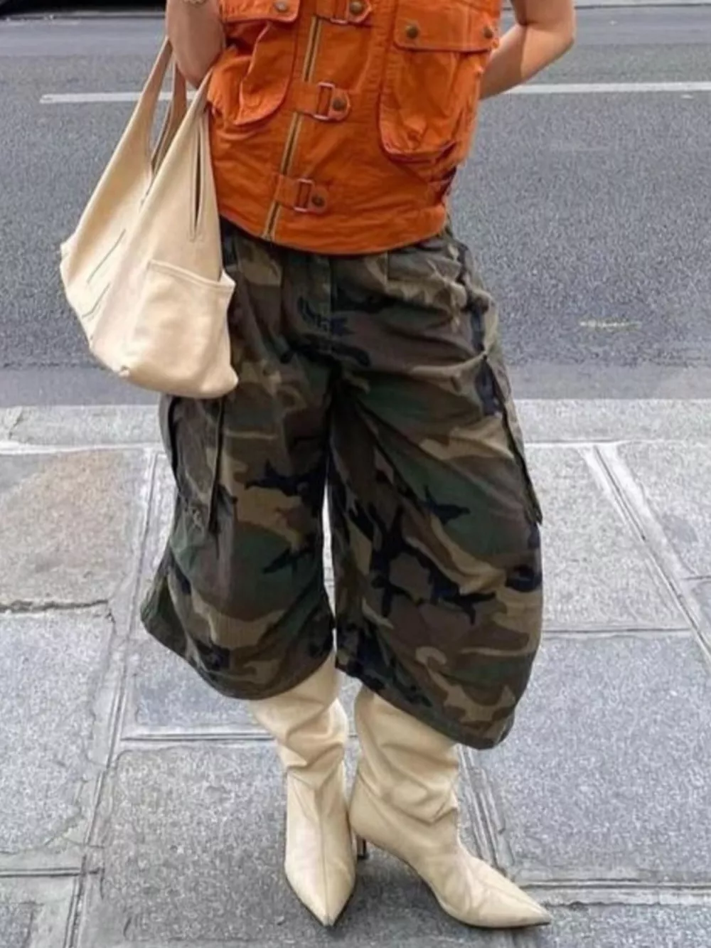 Camouflage Cargo Cropped Pants, image 2