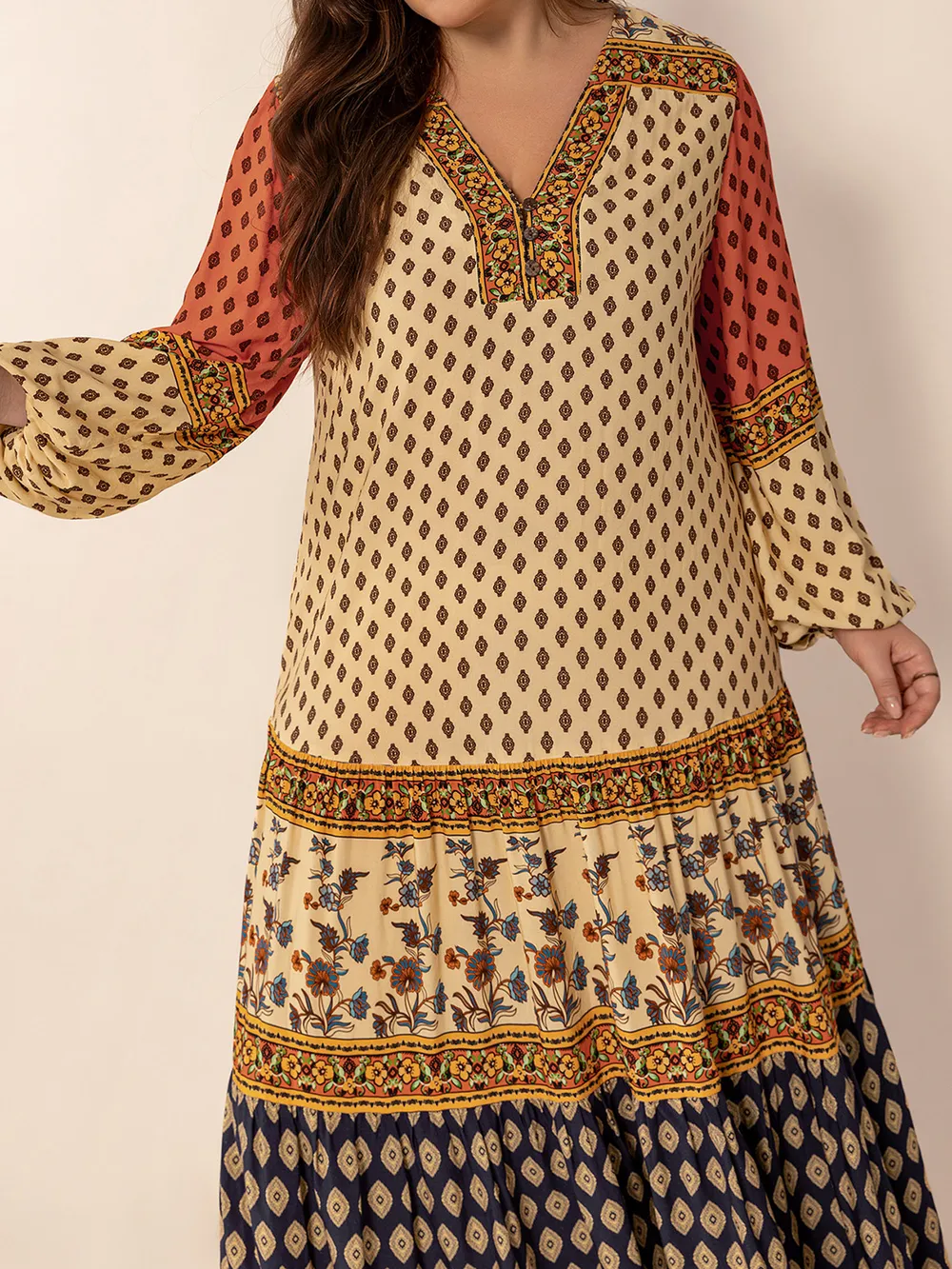 Plus Size Printed V-Neck Long Sleeve Maxi Dress, image 7