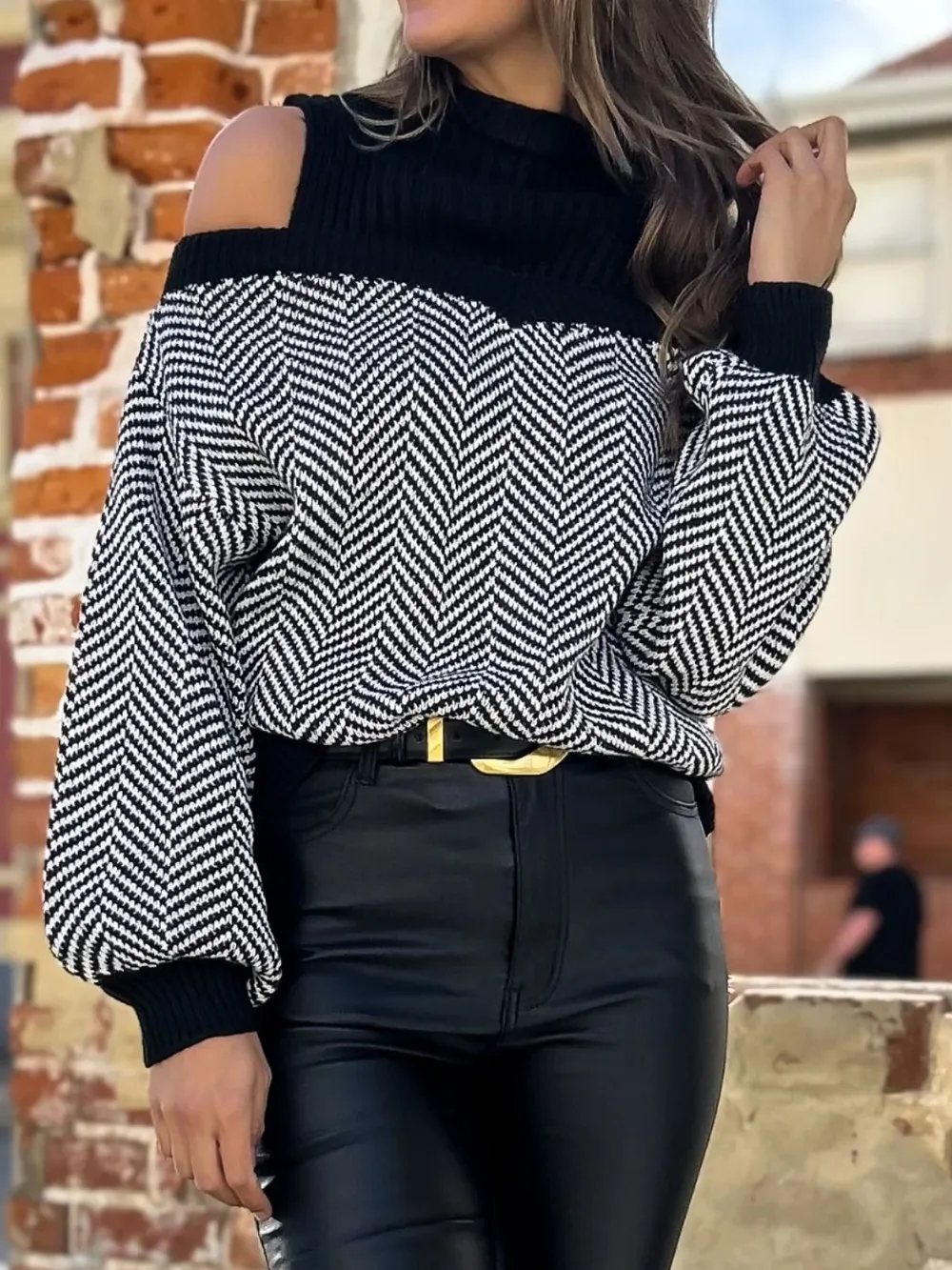 Mock Neck Cold Shoulder Sweater, image 4
