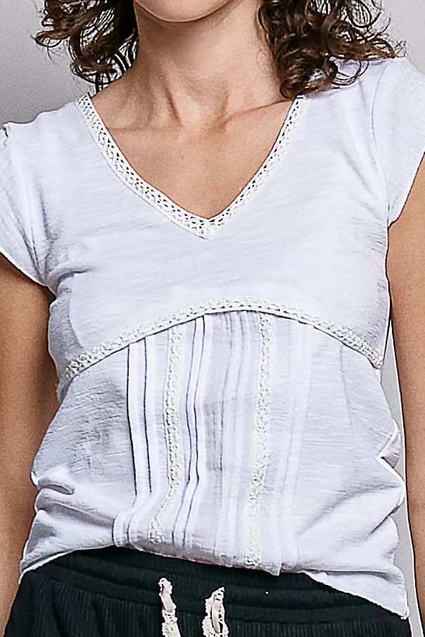 V-Neck Lightweight Textured Short Sleeve Knit Top with Lace Trim, image 9