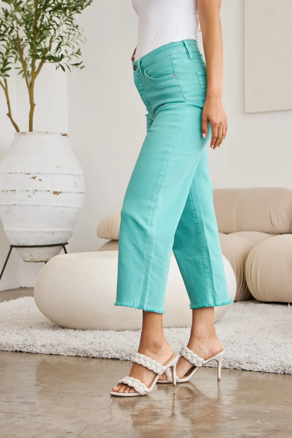 Crop Chloe Full Size Tummy Control High Waist Raw Hem Jeans, image 10