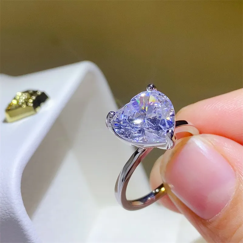 5 Carat 925 Sterling Silver Moissanite Heart Shape Ring, image 4