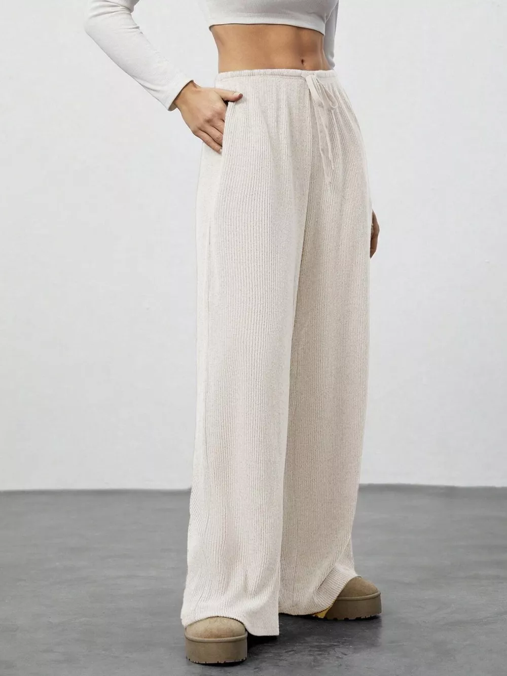 Relaxed Fit Drawstring Pants, image 14