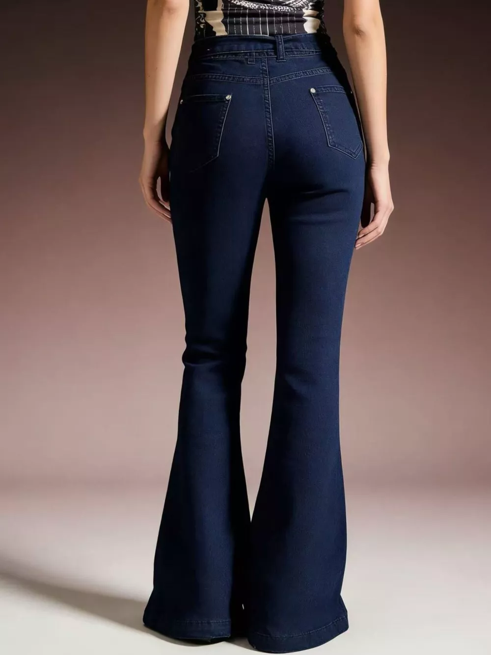 Bow-Tie High-Waisted Flare Jeans, image 16