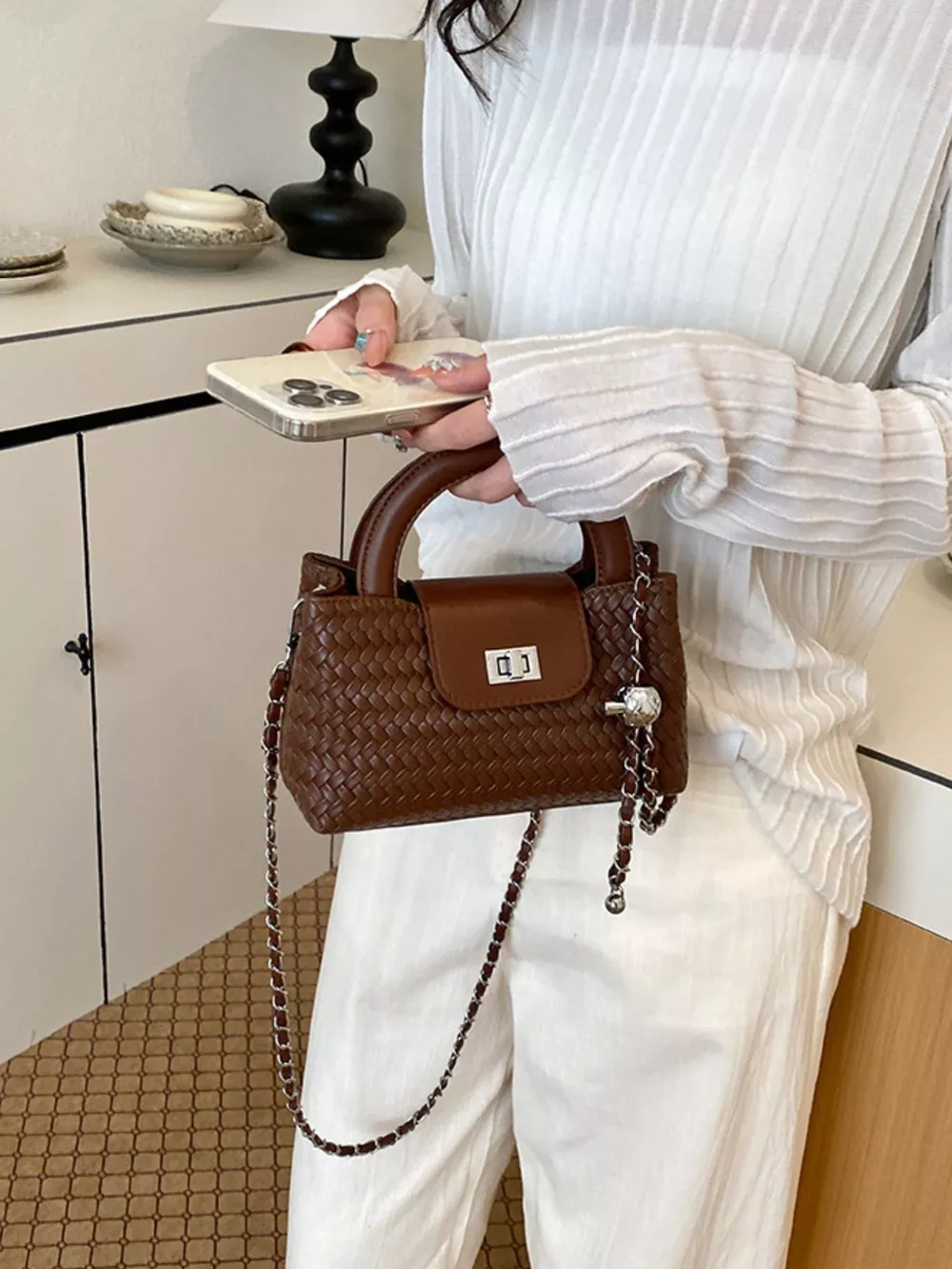 Woven Texture Crossbody Bag with Chain Strap, image 4