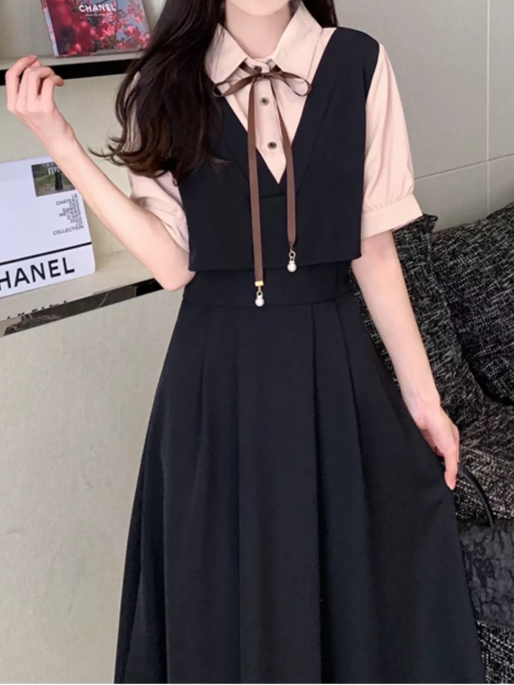 Contrast Short Sleeve Pleated Midi Dress, image 5