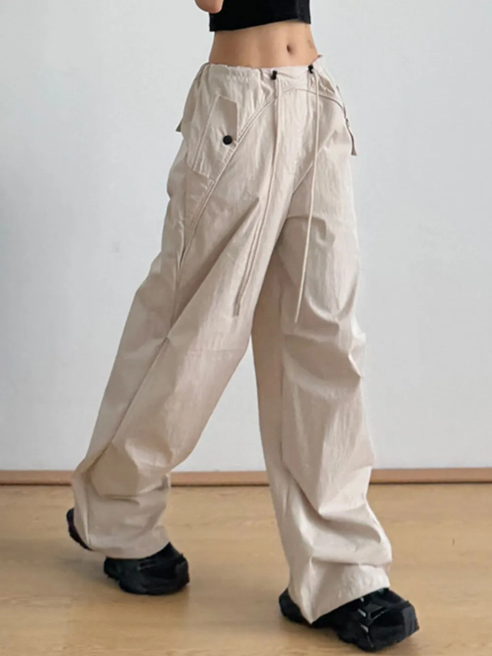 Relaxed Wide-Leg Drawstring Pants, image 5