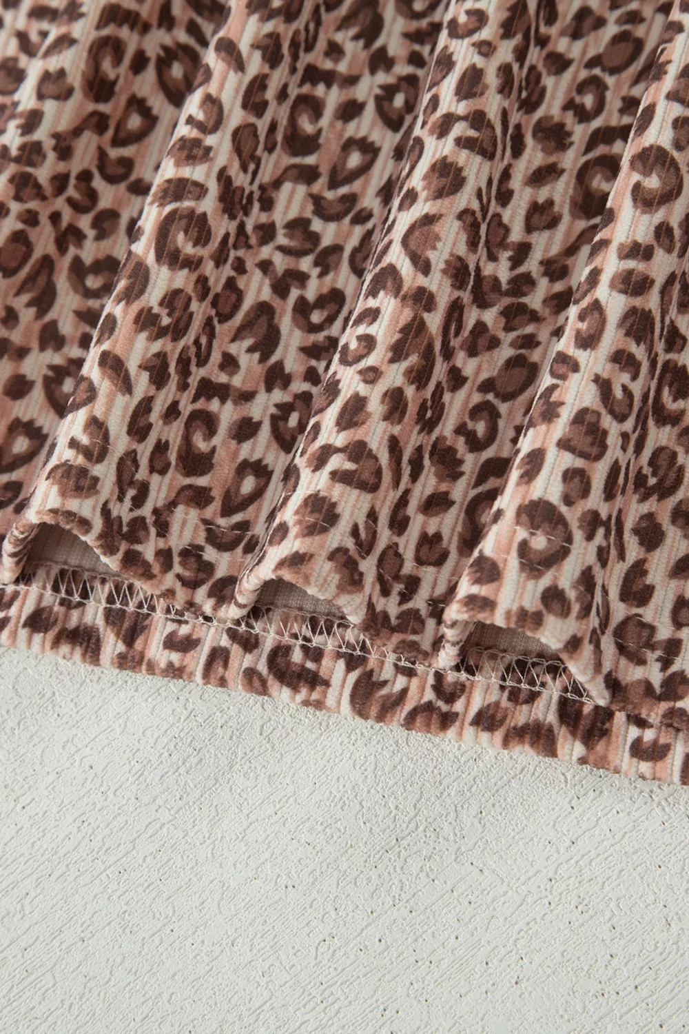 Leopard Print Ribbed Patchwork Half Button Loose Tee Elastic Waist Short 2pcs Set, image 10