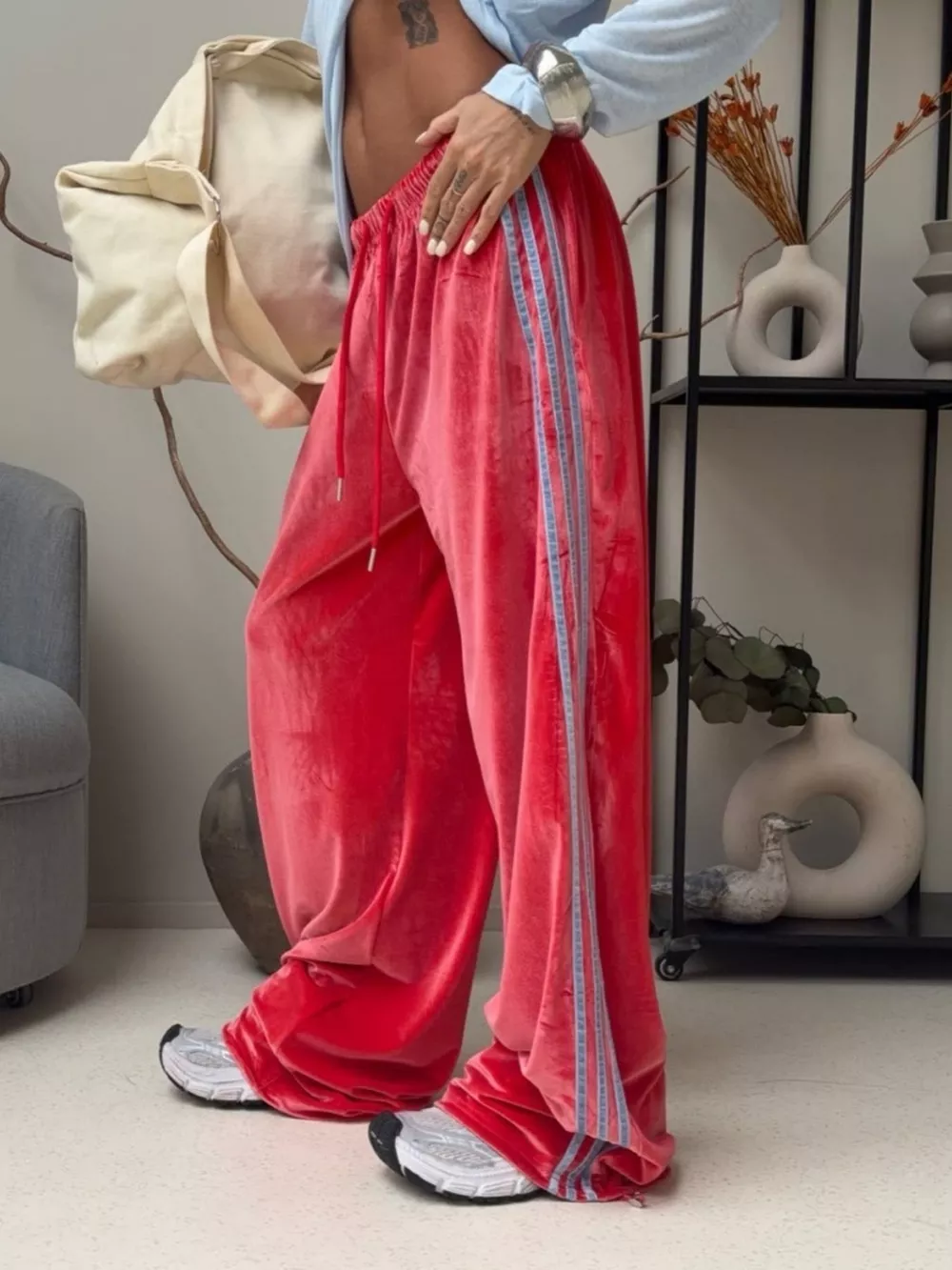 Contrast Side Stripes Wide-Leg Pants, image 21