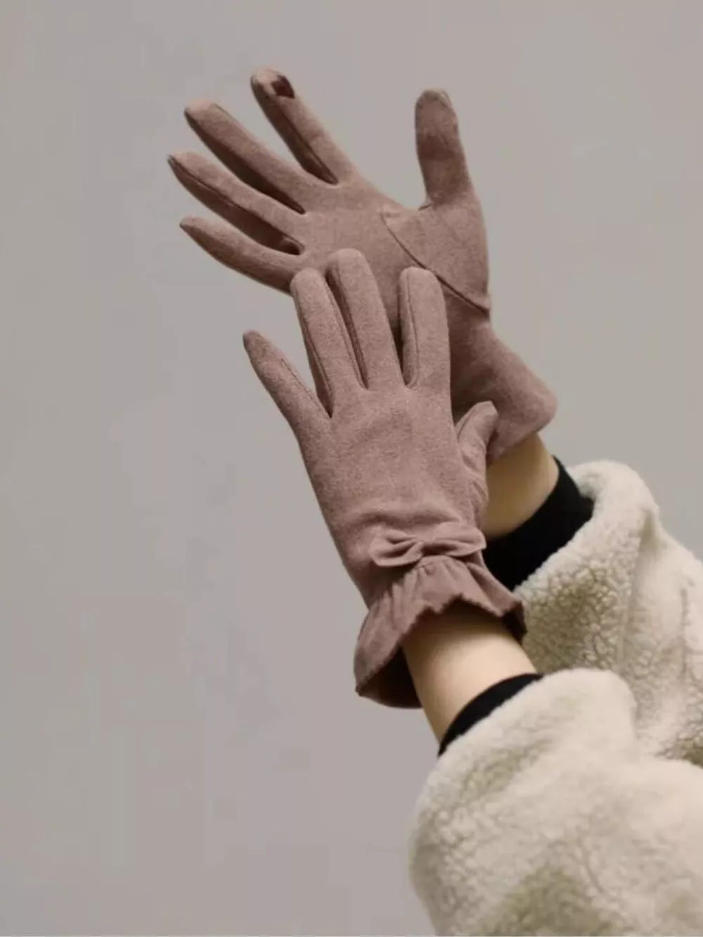 Ruffled Cuff Bow Gloves, image 4