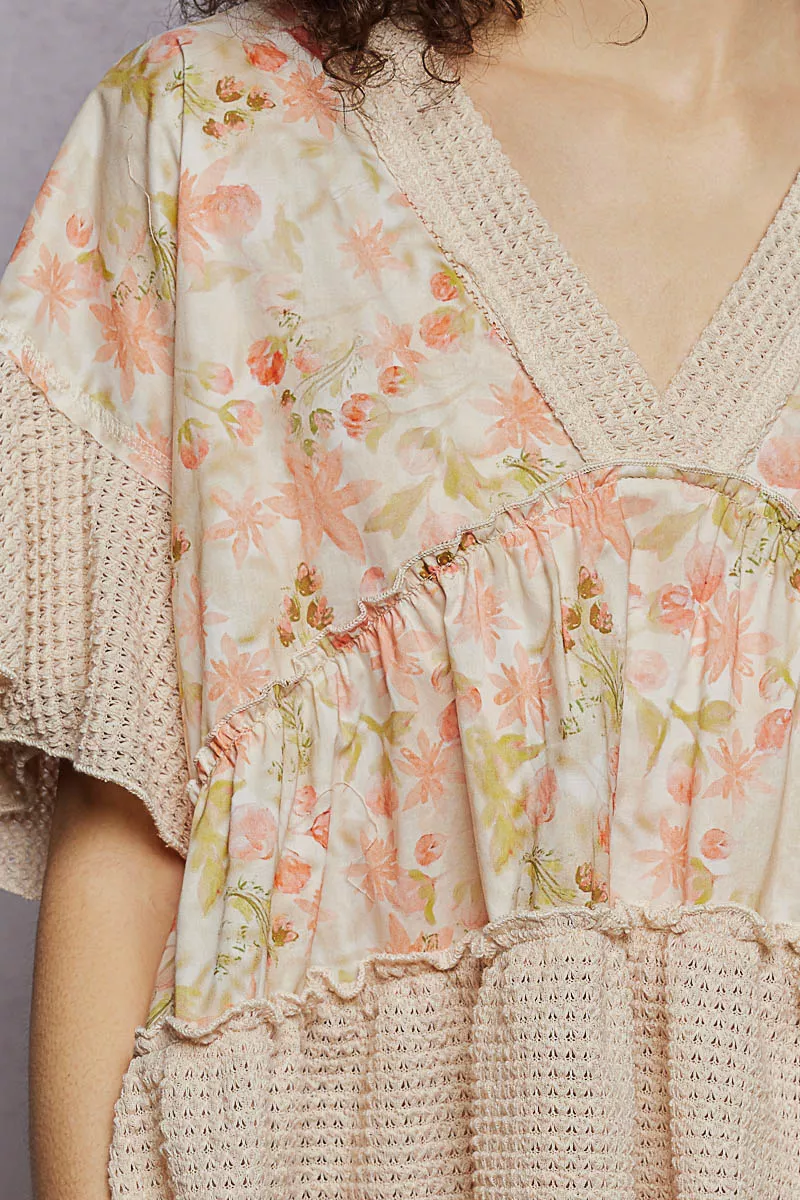 Floral Print V-Neck Woven Blouse with Gentle Gathers, image 3