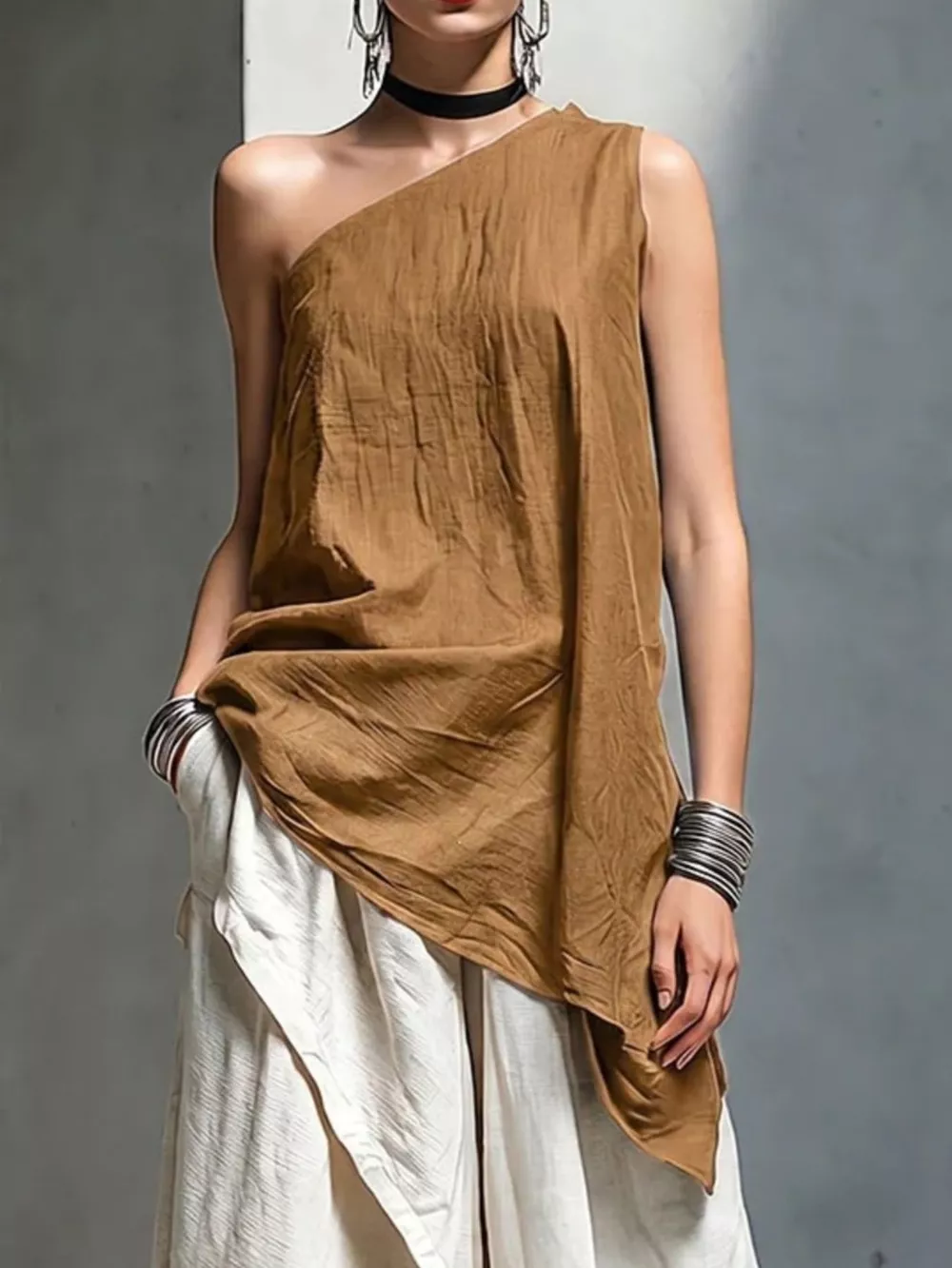 Full Size Asymmetrical One-Shoulder Sleeveless Top Plus Size, image 3