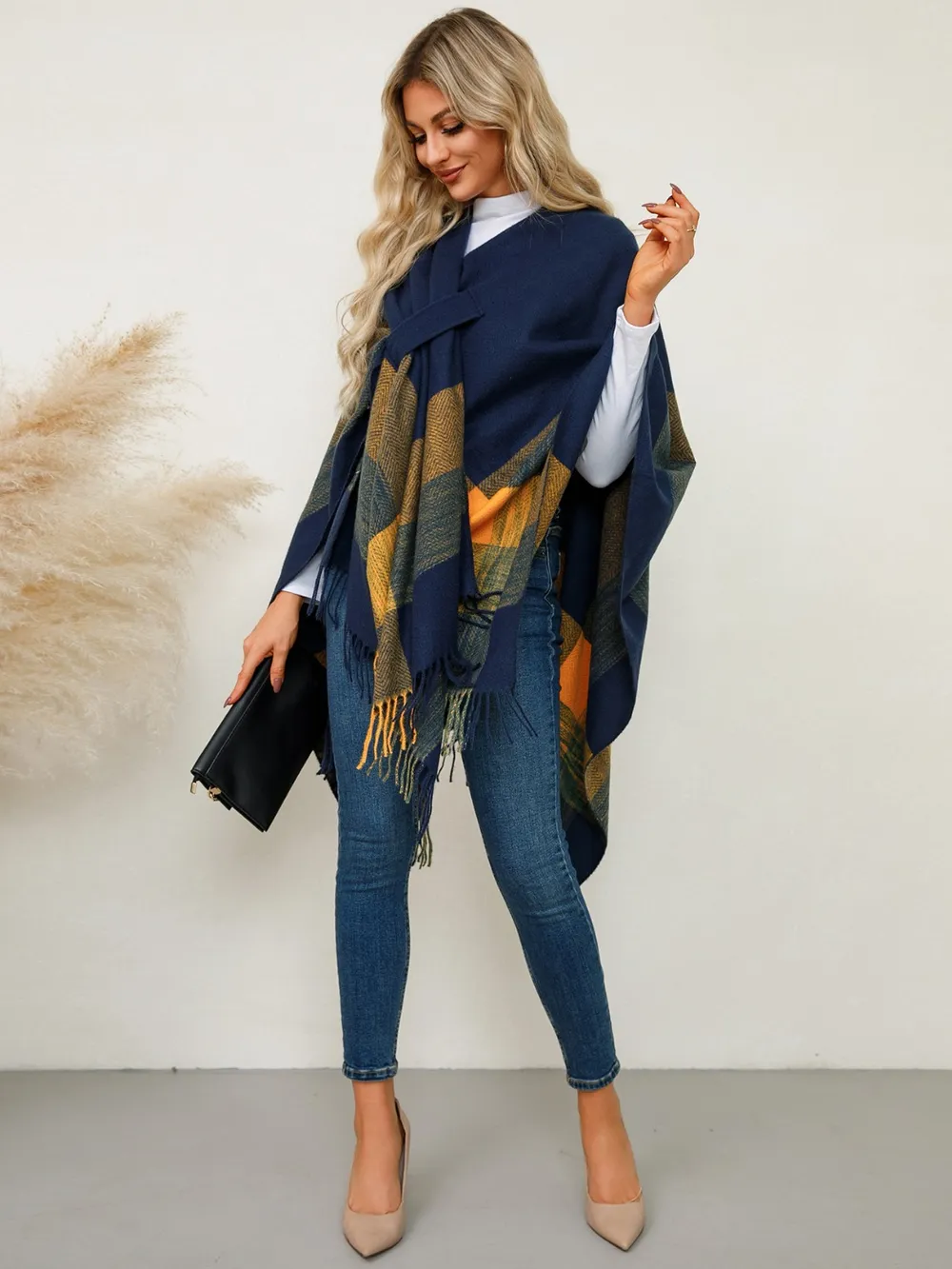 Fringe Contrast Plaid Poncho, image 16