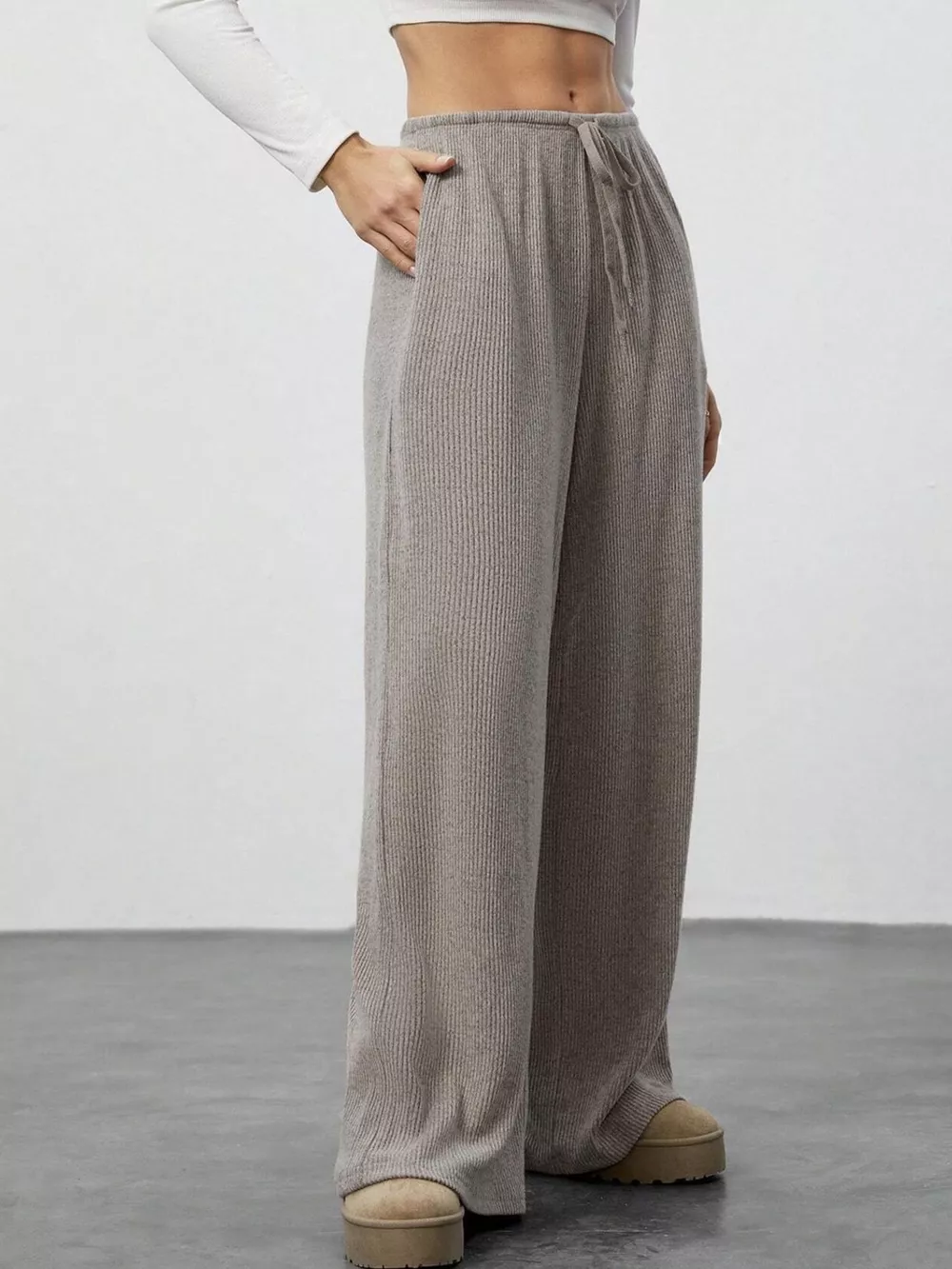 Relaxed Fit Drawstring Pants, image 15