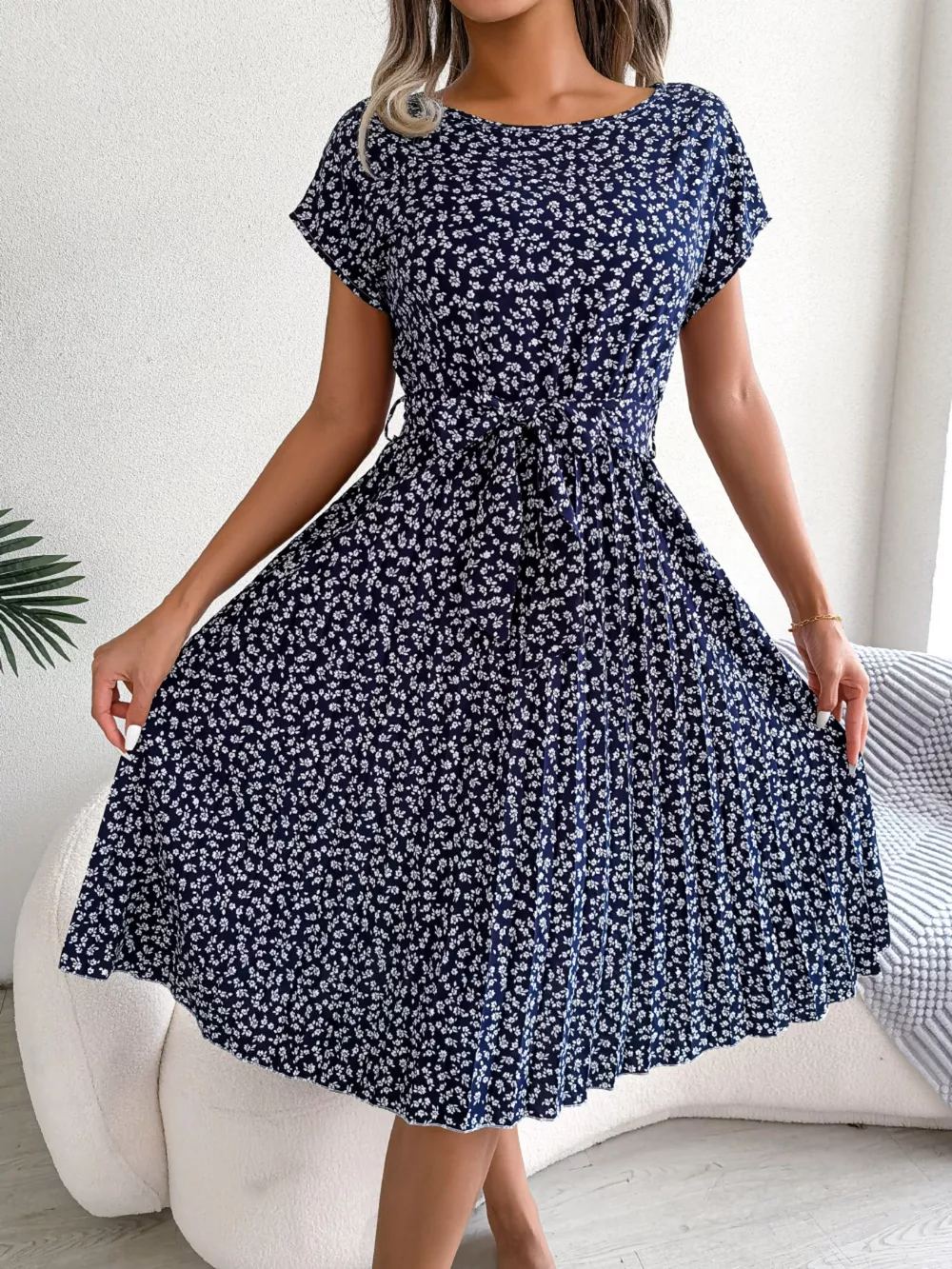 Floral Print Pleated Midi Dress with Belt, image 5