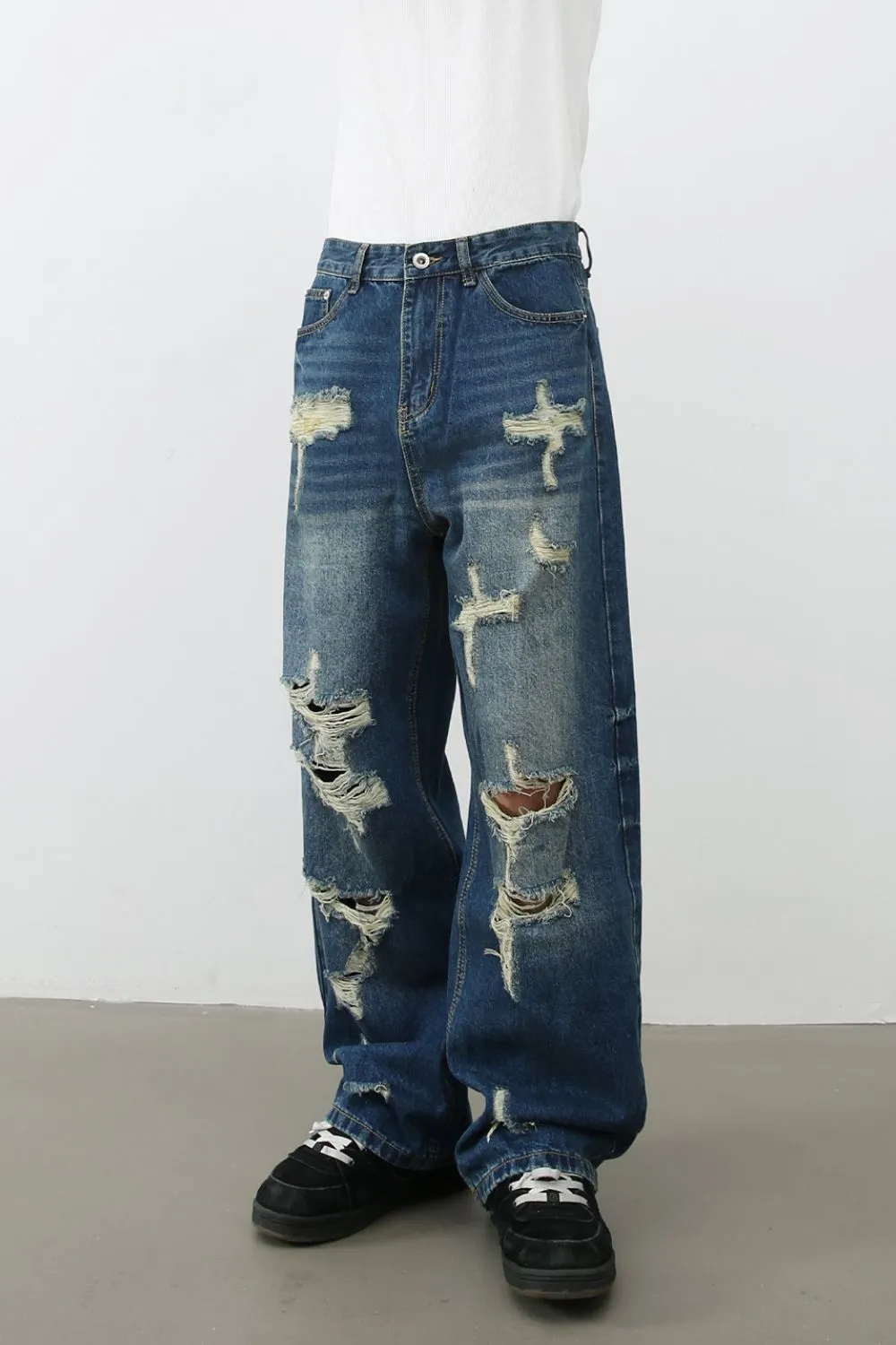 Men's Distressed Jeans with Pockets, image 4