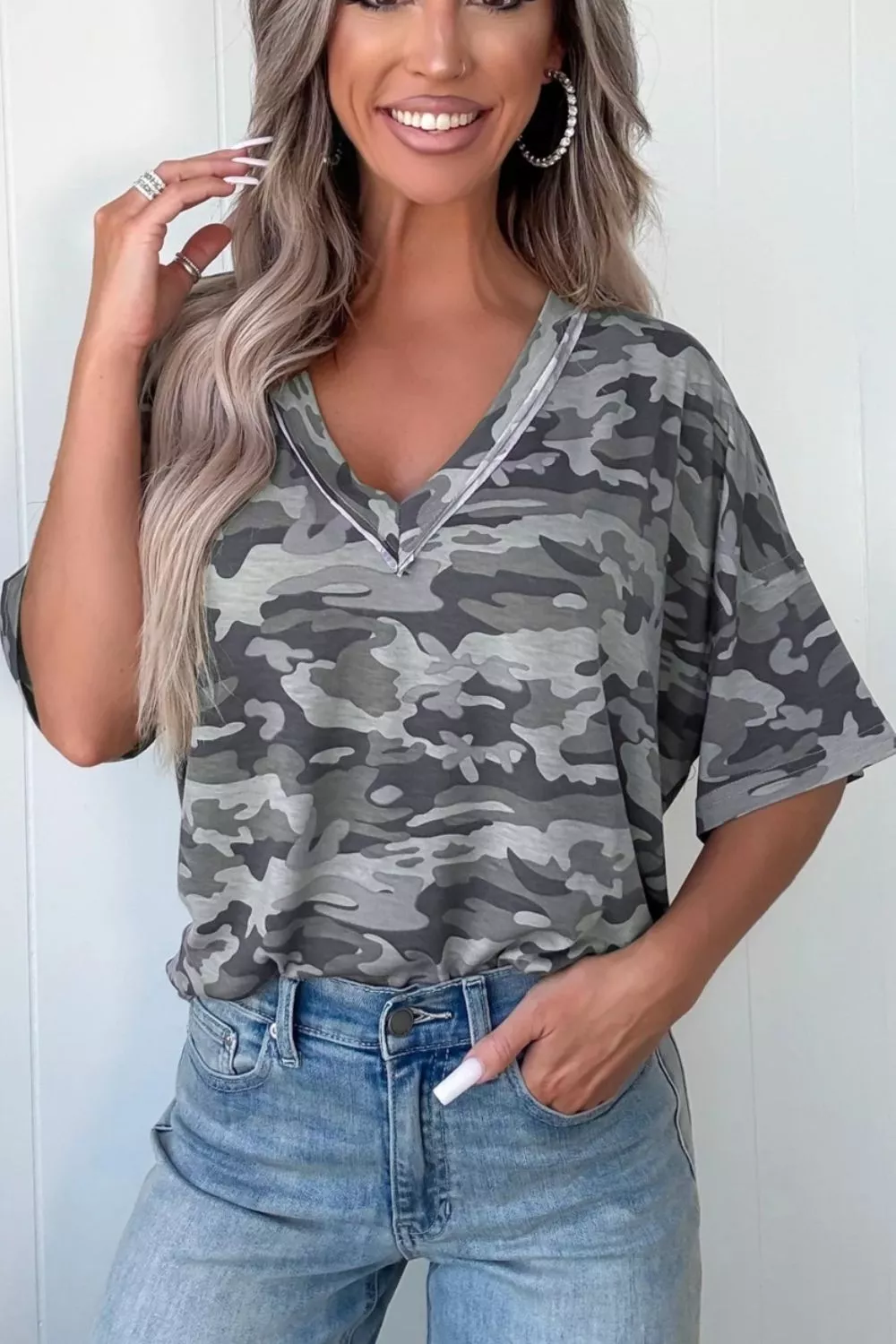 Camouflage Print Raw Edge V Neck Tee, image 2