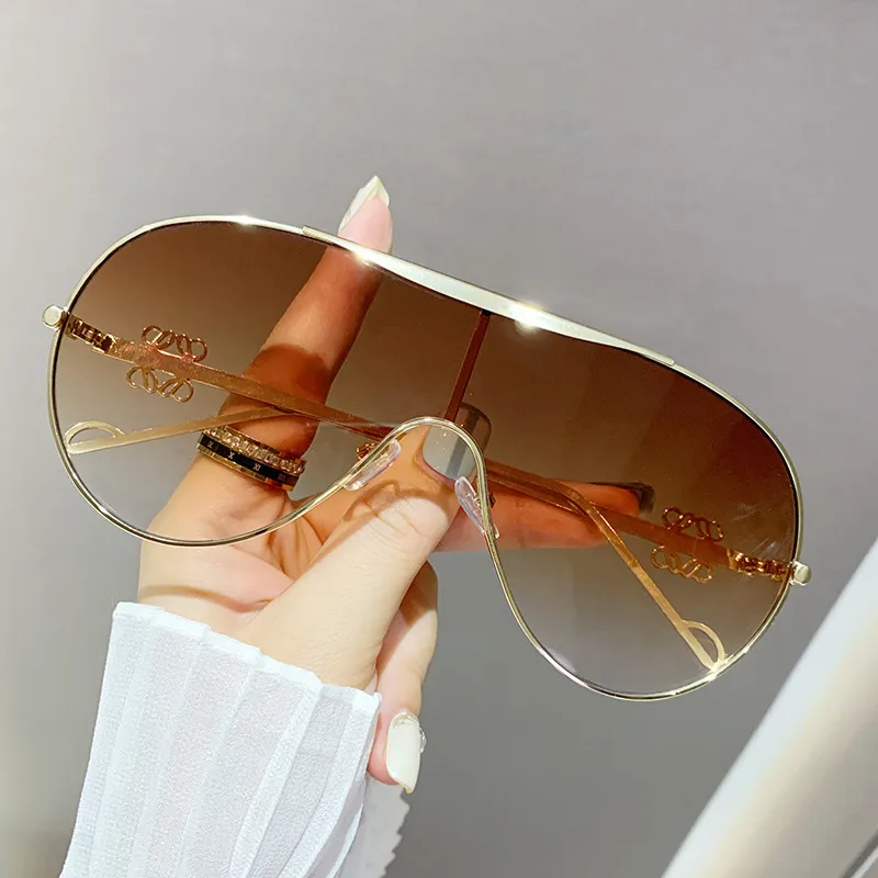 Gradient Aviator Sunglasses, image 4