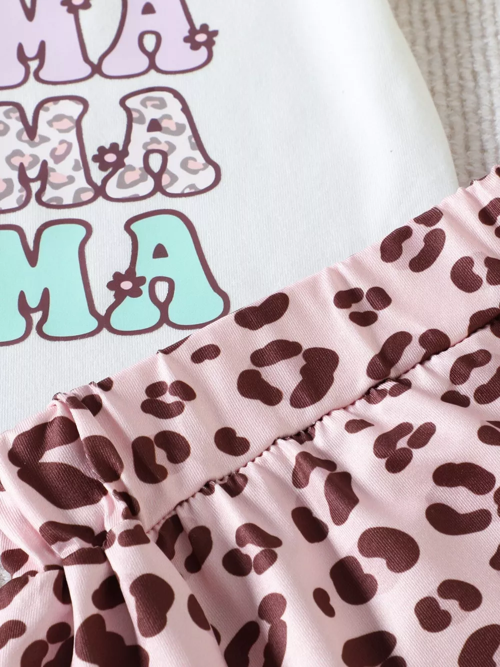 Children's Mama Graphic Tee and Leopard Shorts Set with Headband, image 4