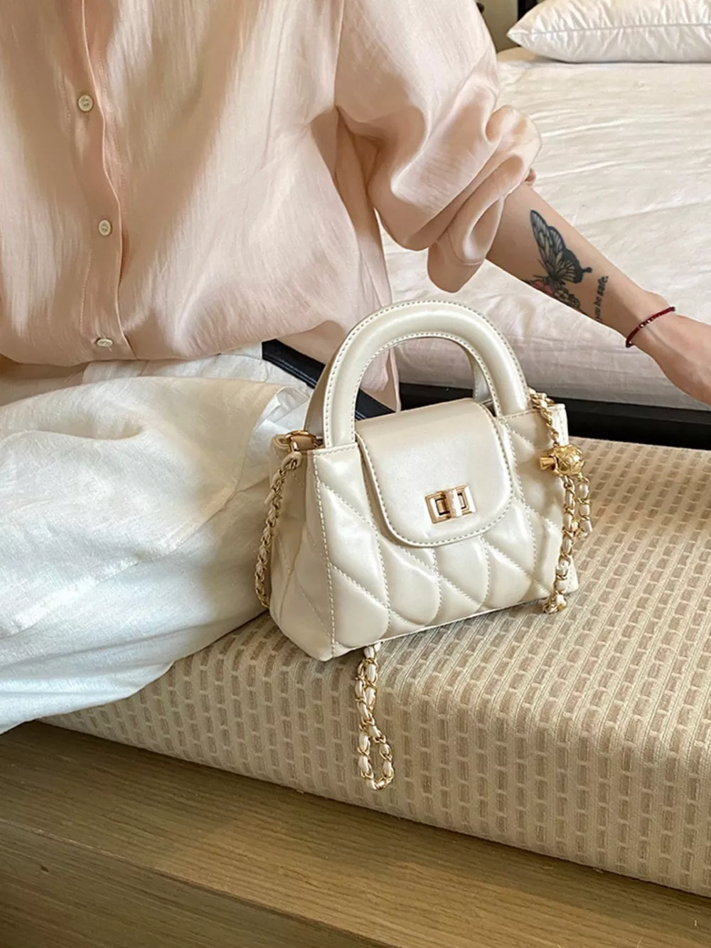 Quilted Chain Strap Crossbody Bag, image 2