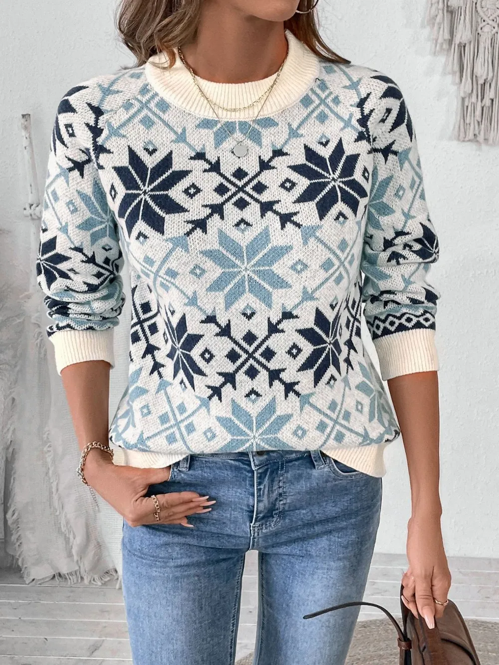 Graphic Round Neck Long Sleeve Sweater, image 3