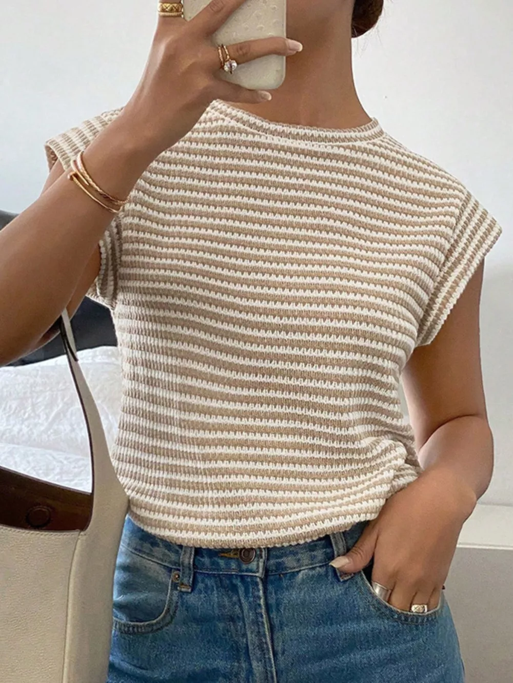 Full Size Striped Round Neck Short Sleeve T-Shirt Plus Size, image 5