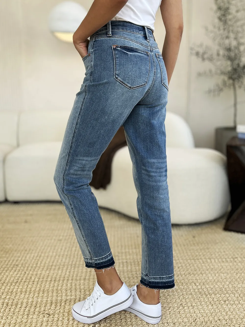 Full Size Mid Rise Rigid Magic Release Hem Jeans, image 9