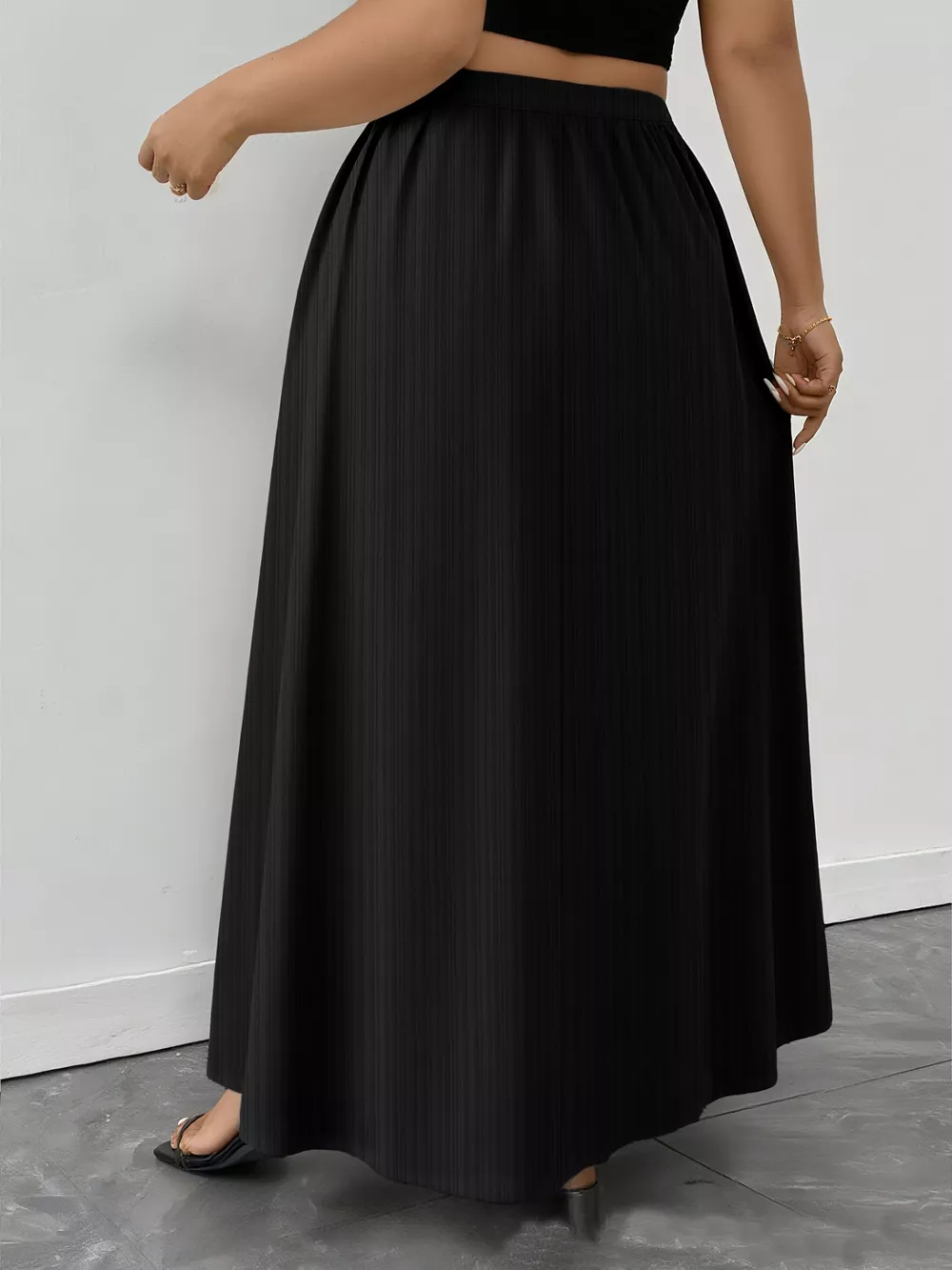 Plus Size Ruched Maxi Skirt with Pockets, image 4