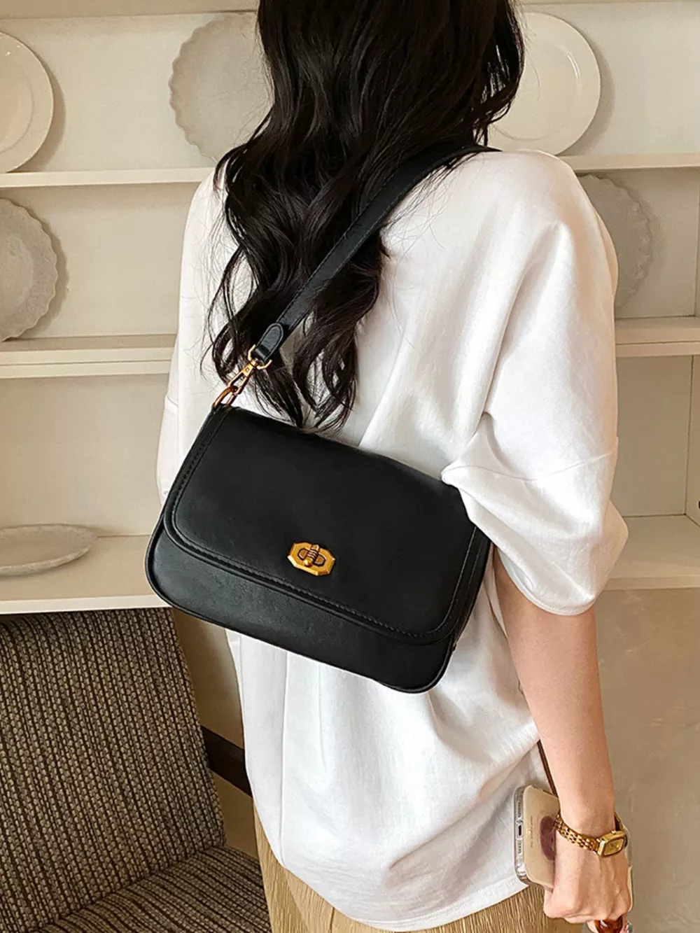 Twist Lock Flap Shoulder Bag, image 3