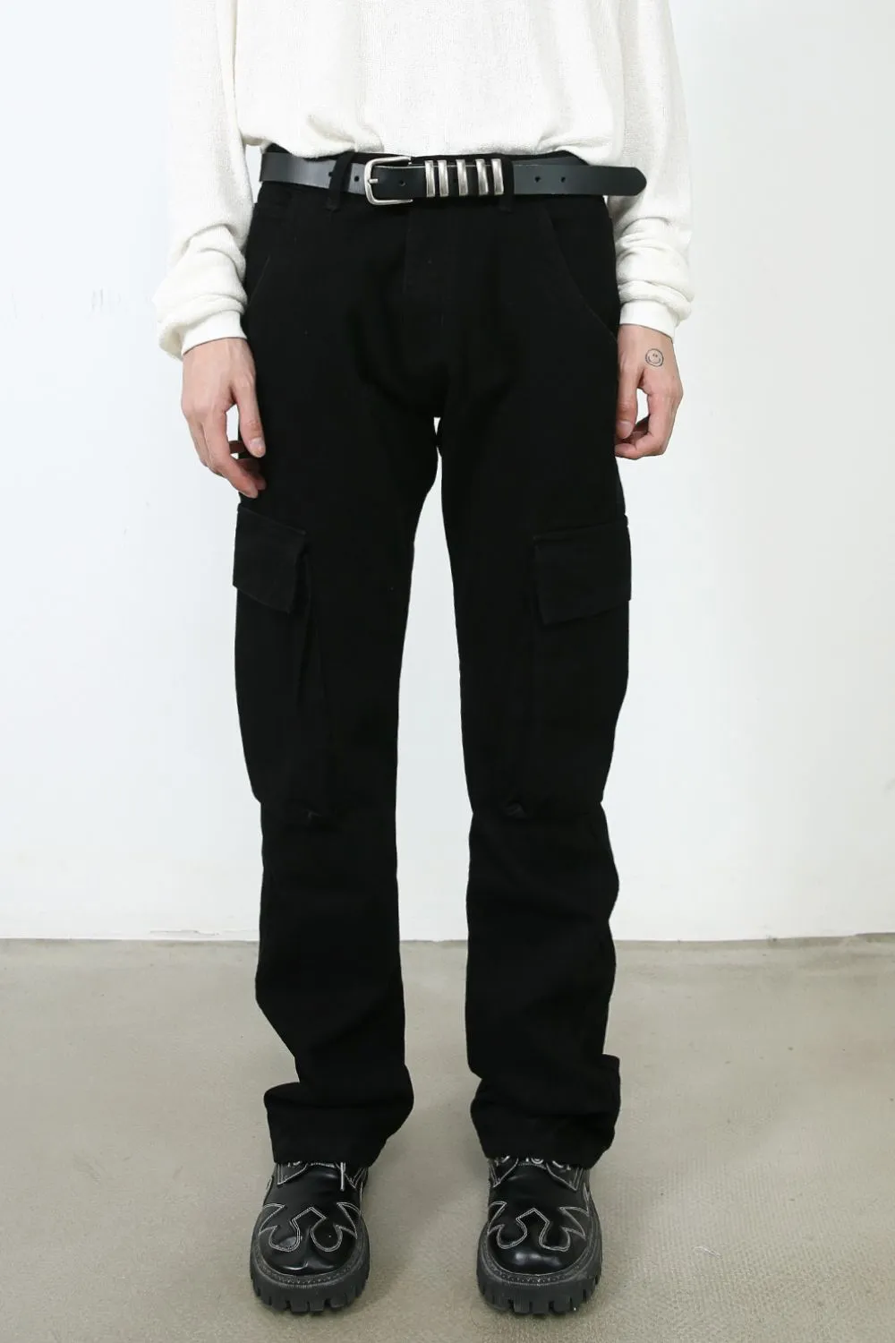 Men's Jeans with Cargo Pockets