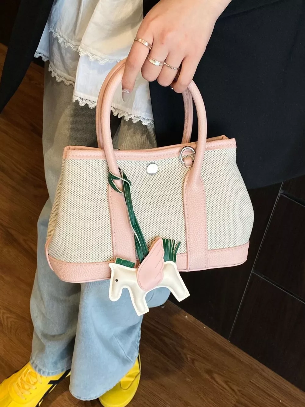 Contrast Crossbody Bag, image 16