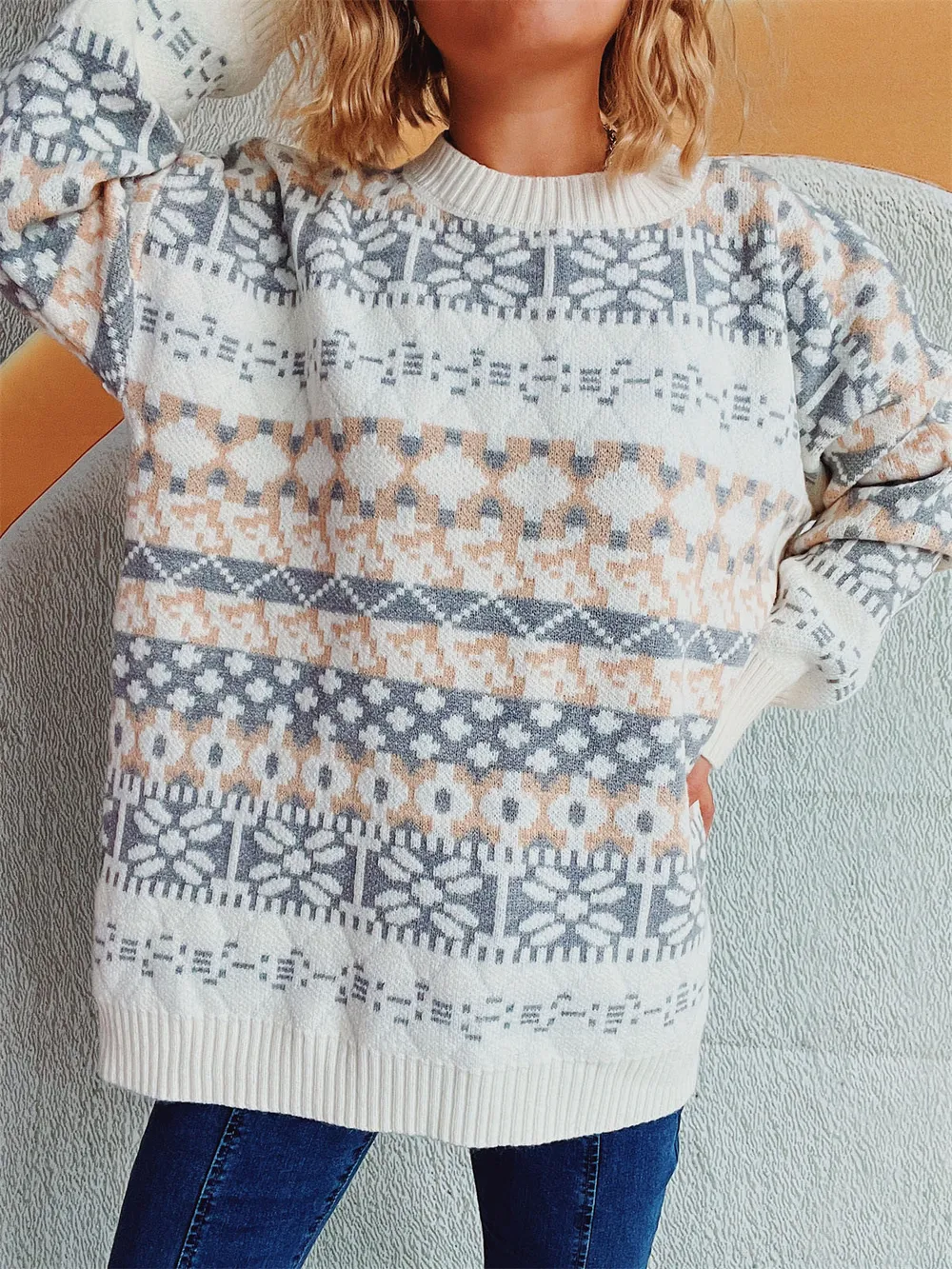 Geometric Round Neck Dropped Shoulder Sweater, image 4