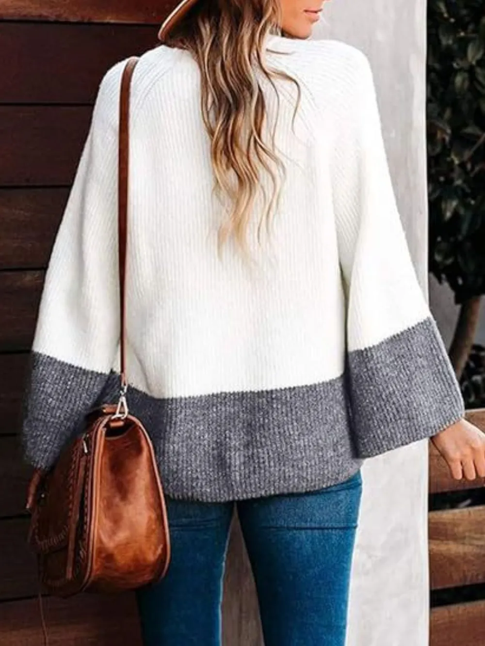 Contrast Round Neck Long Sleeve Sweater, image 2