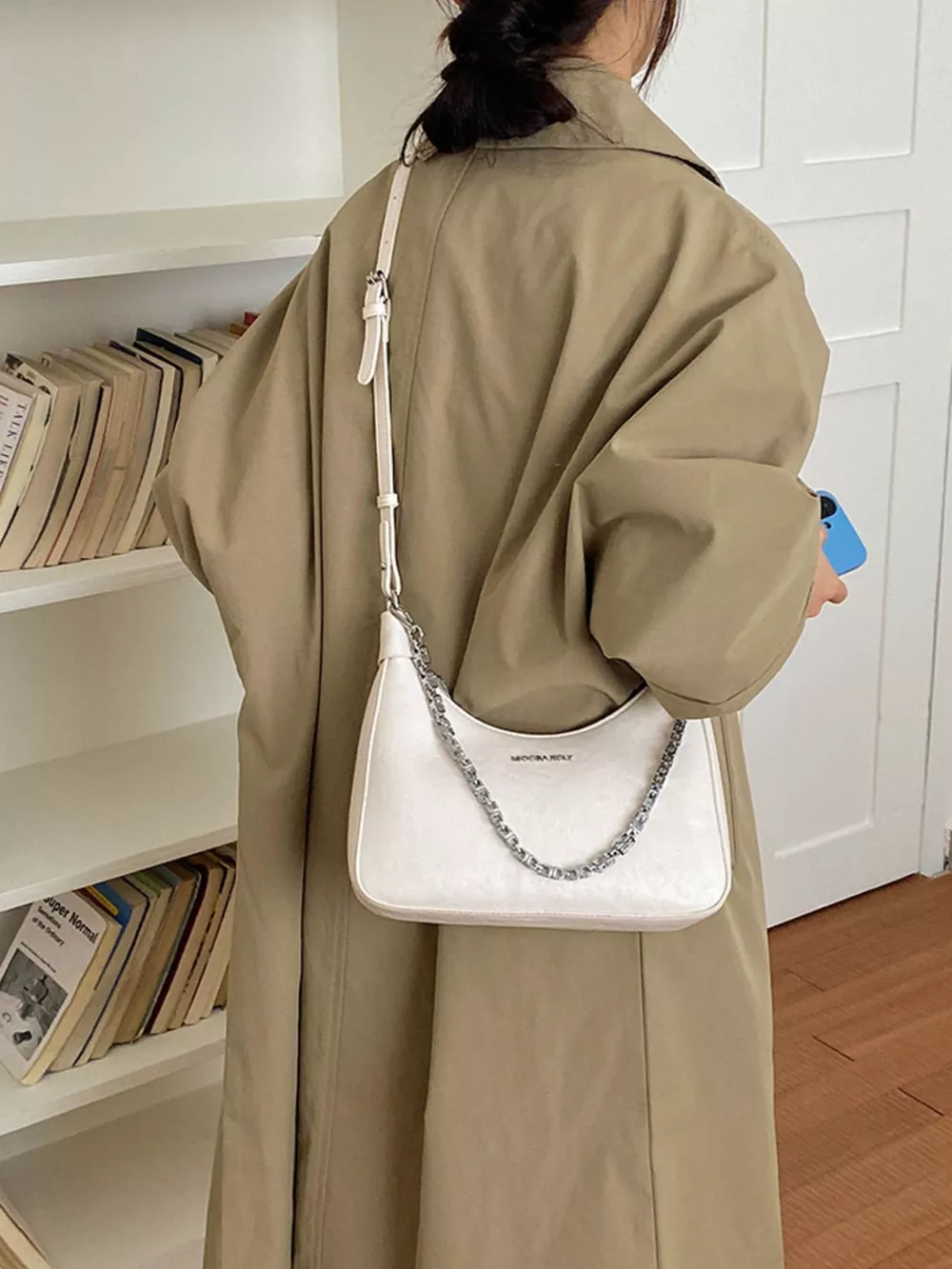 Chain Detail Shoulder Bag, image 11