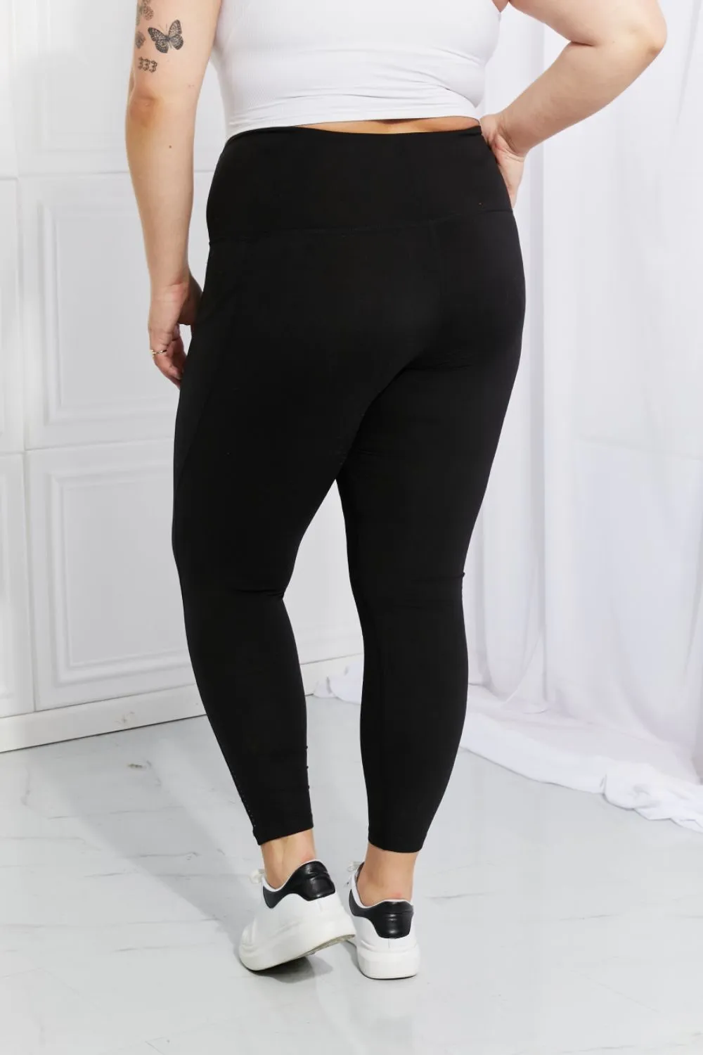 Full Size Strengthen and Lengthen Reflective Dot Active Leggings, image 6
