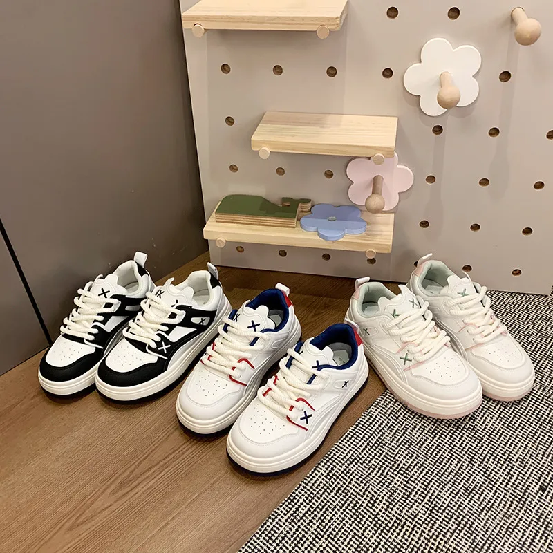 Round Toe Lace Up Sneakers, image 2