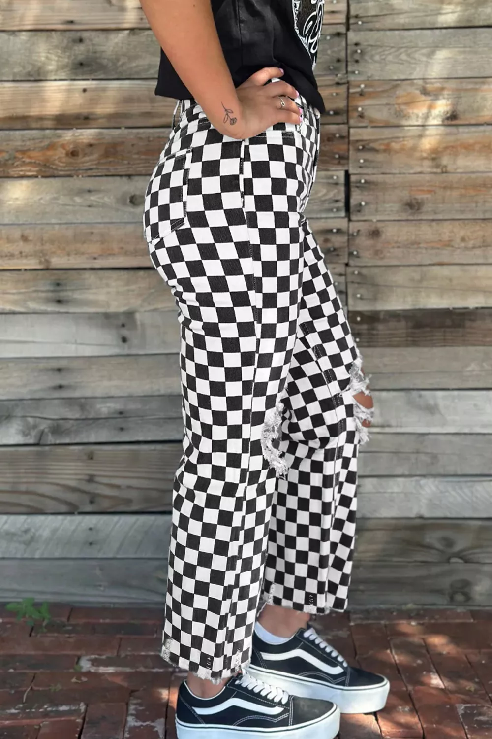 Checkerboard Print Distressed Holes Raw Edge Cropped Jeans, image 3