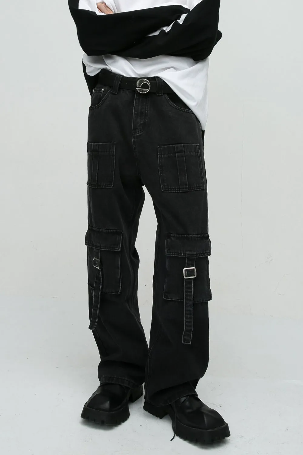 Mid Rise Men's Jeans with Cargo Pockets, image 4