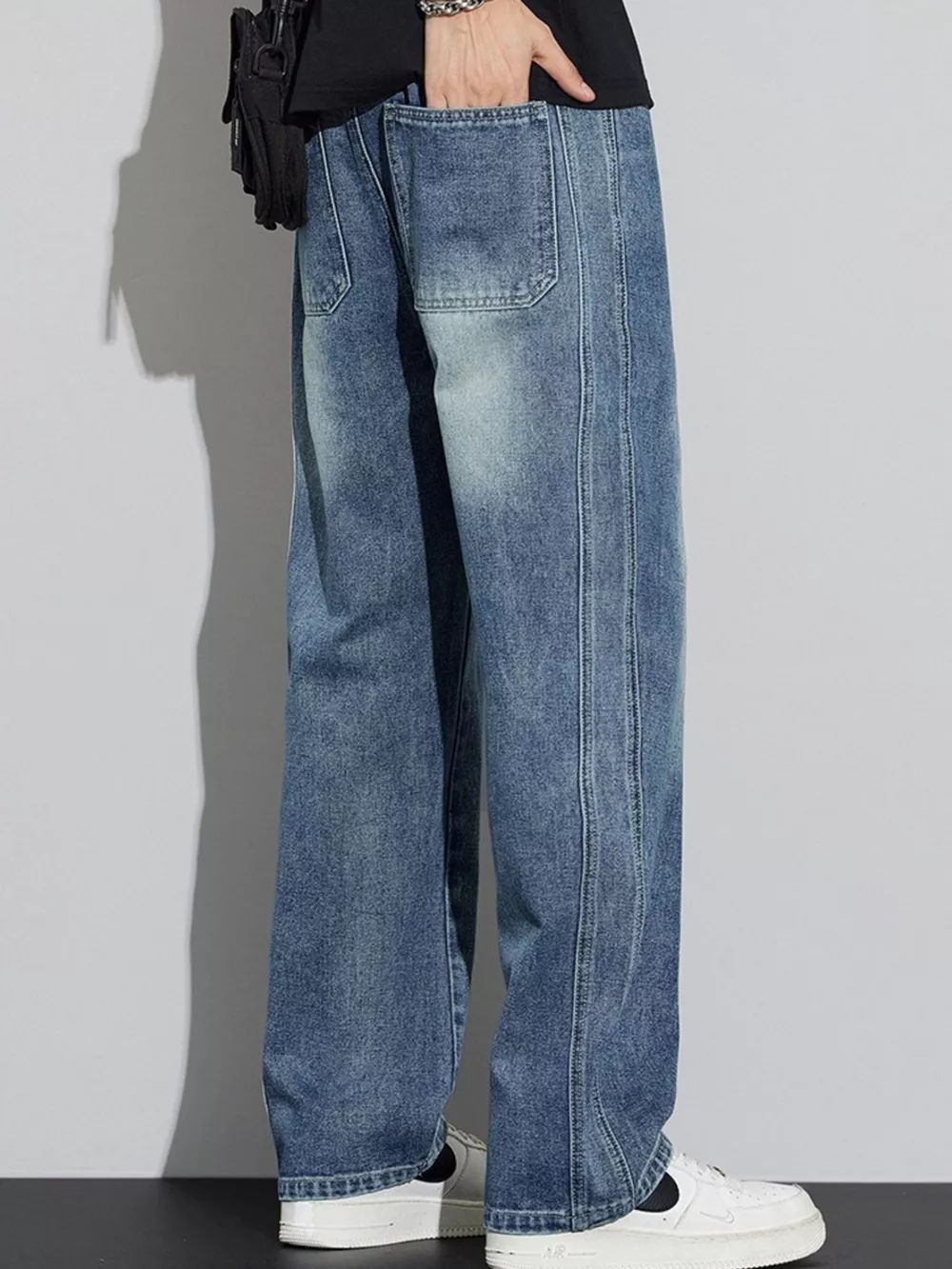 Men's Plus Size Washed Wide Leg Relaxed Fit Jeans, image 3